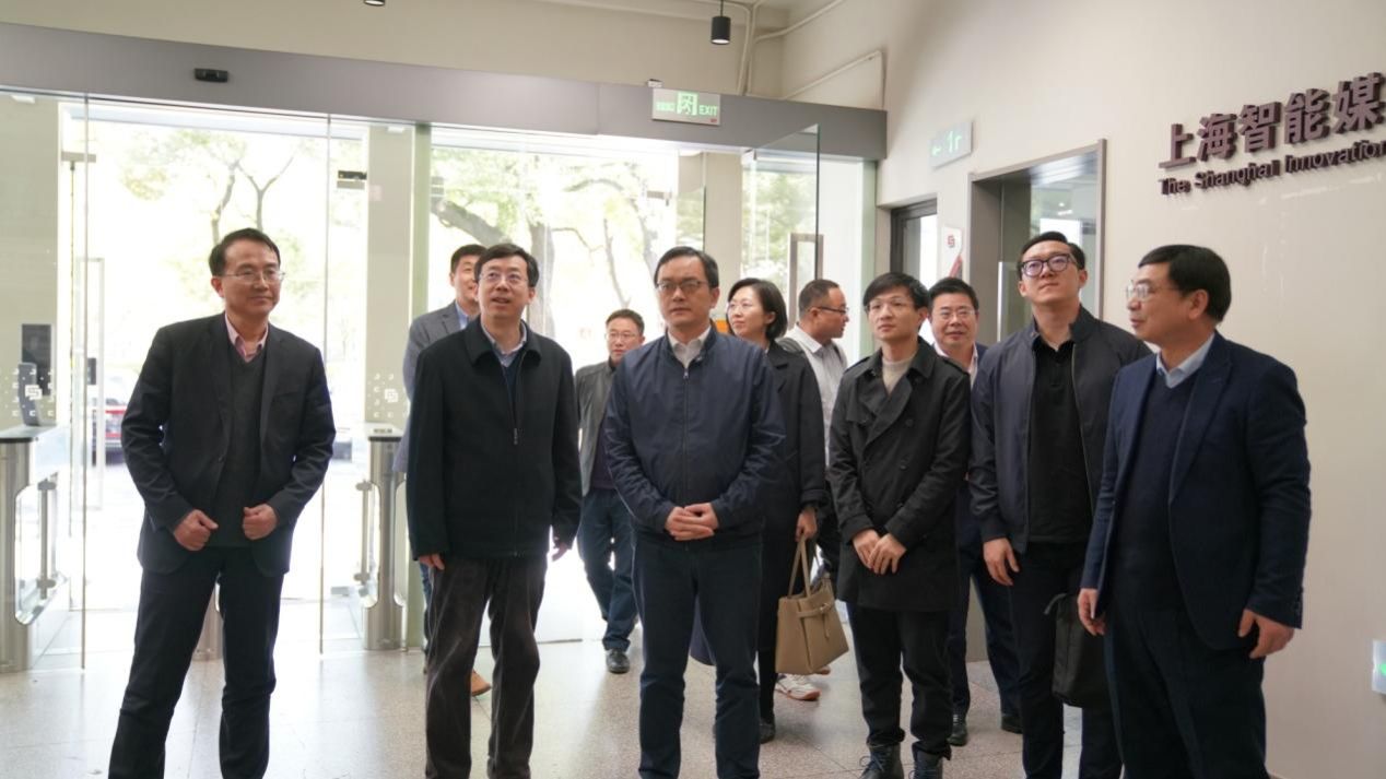 895F4B40ED654DA42768B05C051_2281AA26_1827F