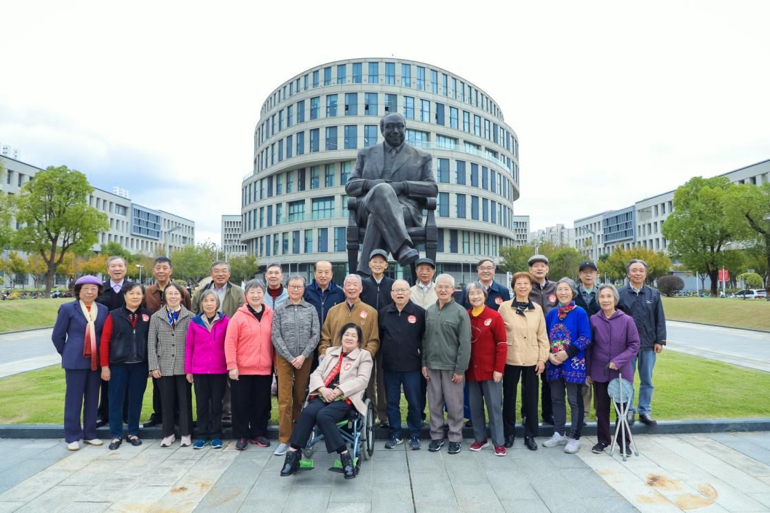 6E2AFCCCE81A8191F92046D5B5D_B772A6F0_21D07