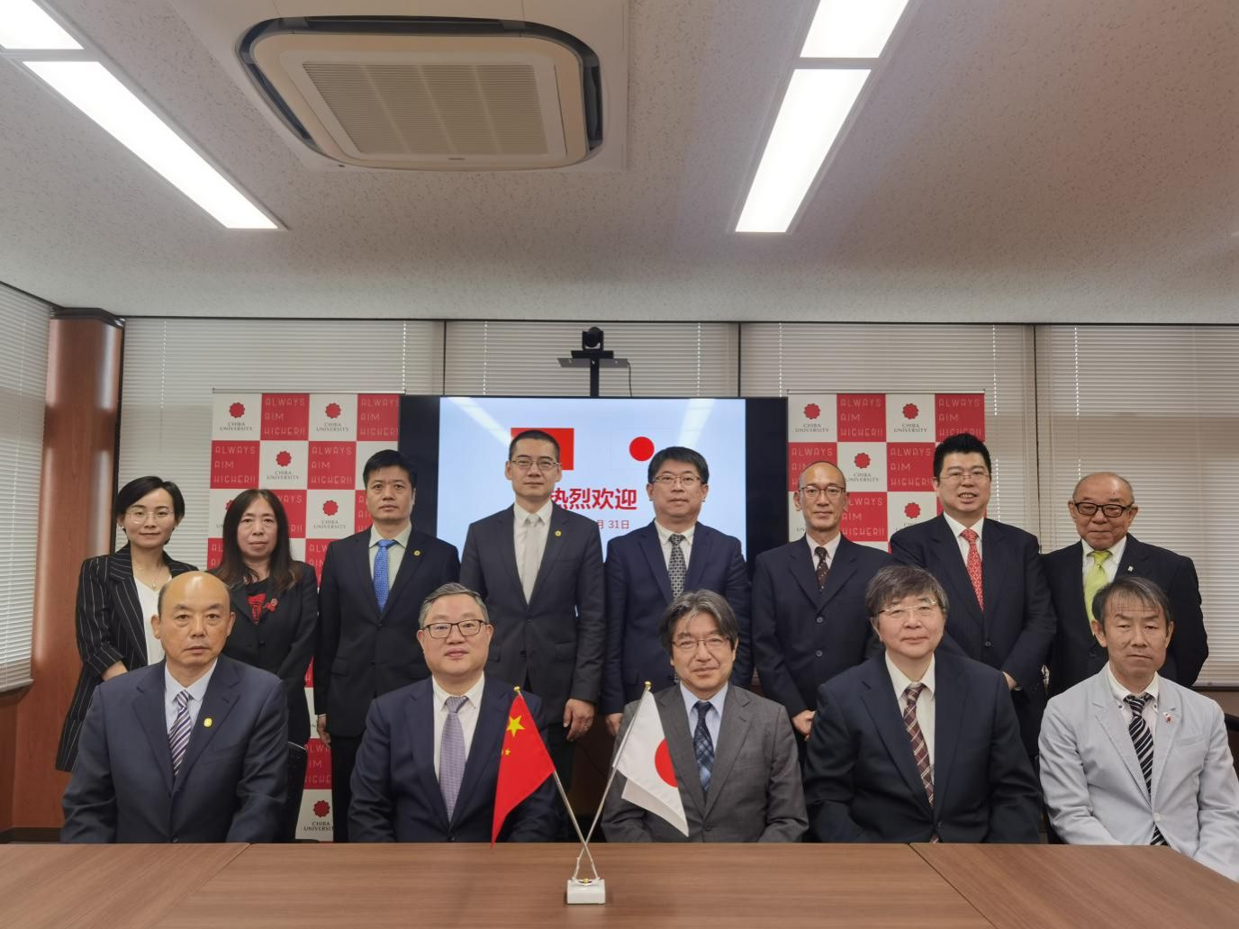 818D01B80209F2759F375D6E1DB_B56F24D9_29B9F