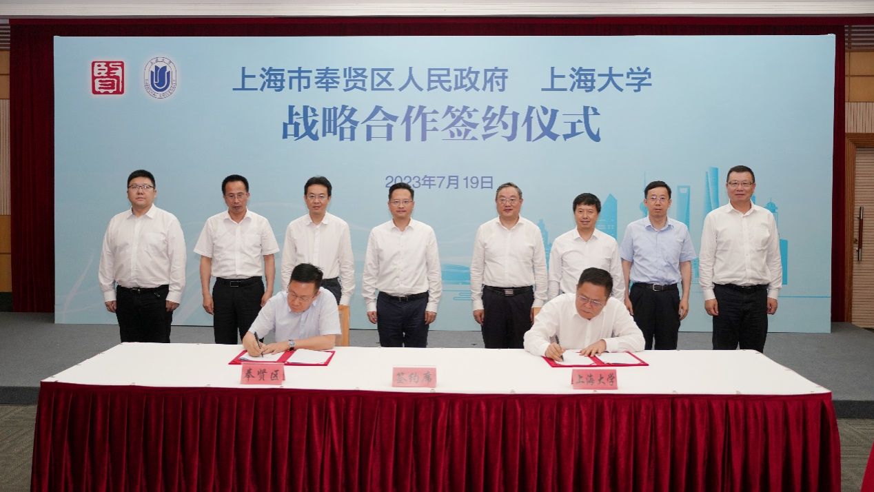 5739C5573469FF1BBB254F62181_86292278_1CAC3