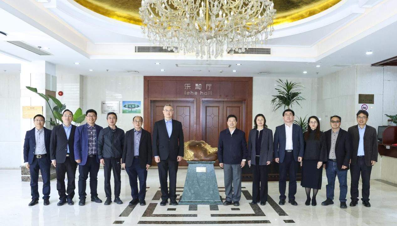 3E805205595C794EE4240D0CE82_529E8E2D_21545